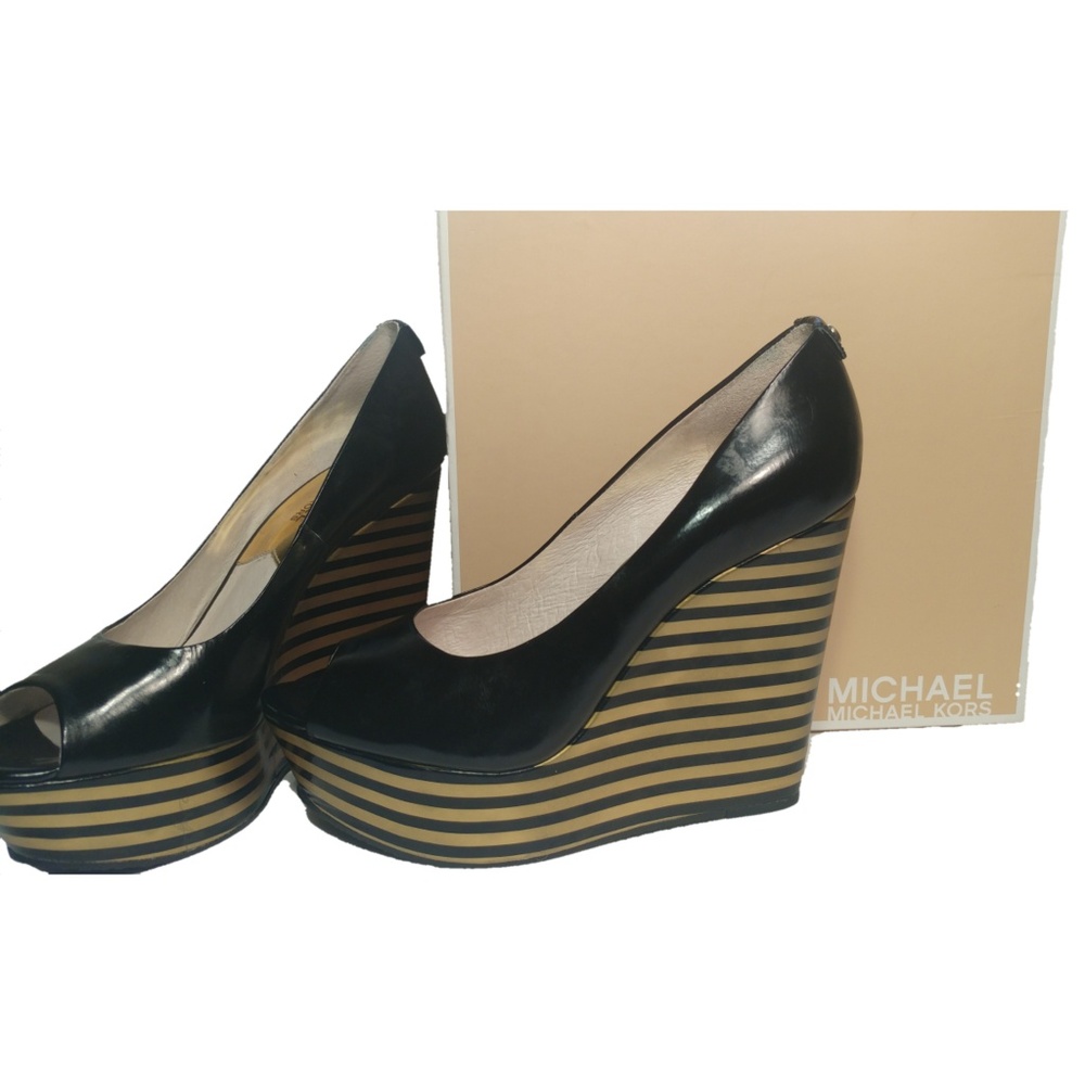 Micheal Kors Patent LeatherWedges